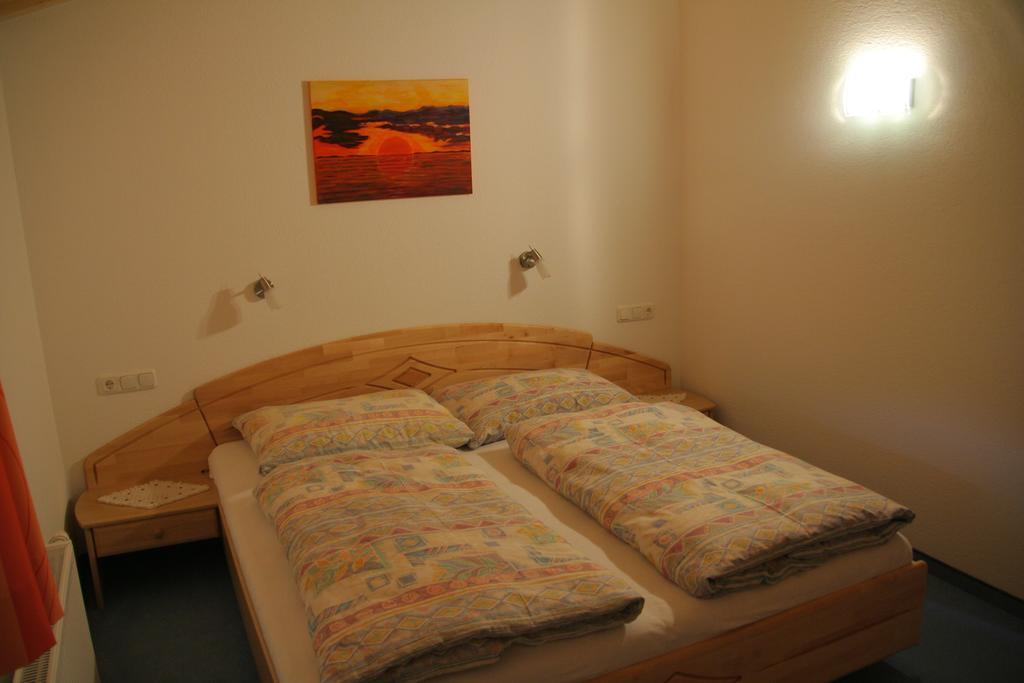 Haus Barbara Breuer Apartment Neukirchen am Großvenediger Стая снимка