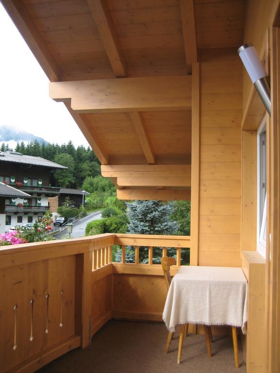 Haus Barbara Breuer Apartment Neukirchen am Großvenediger Стая снимка