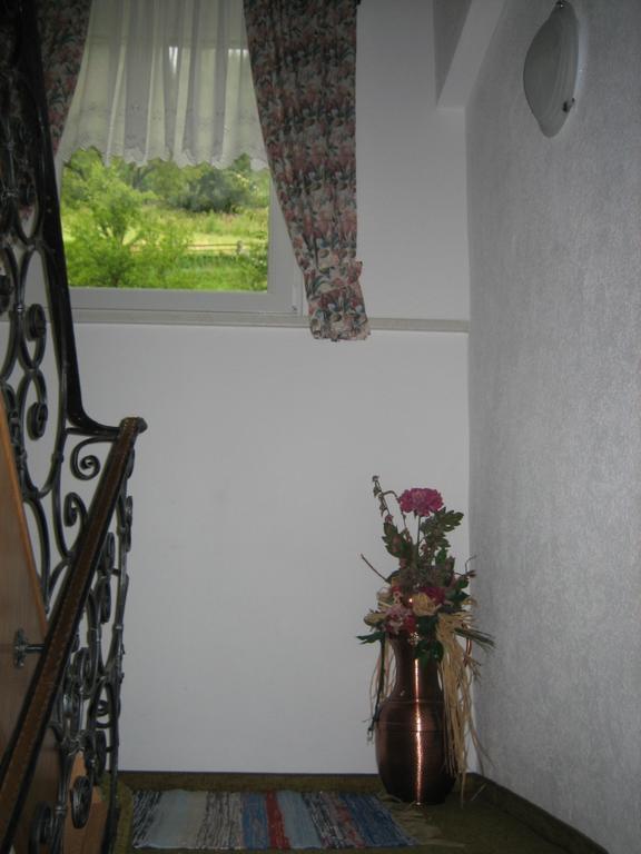 Haus Barbara Breuer Apartment Neukirchen am Großvenediger Екстериор снимка